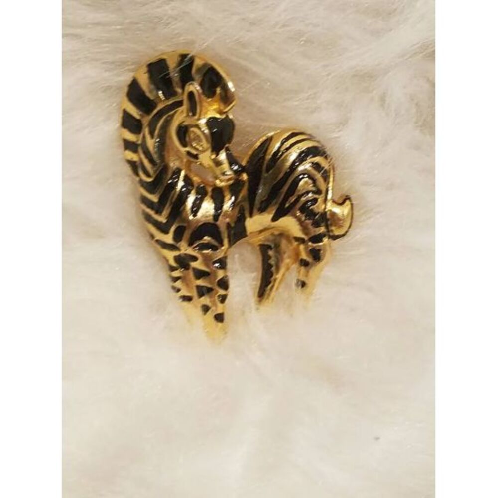 Zebra brooch Pendant gold and black with rhinestone‎ eye. - Picture 4 of 6